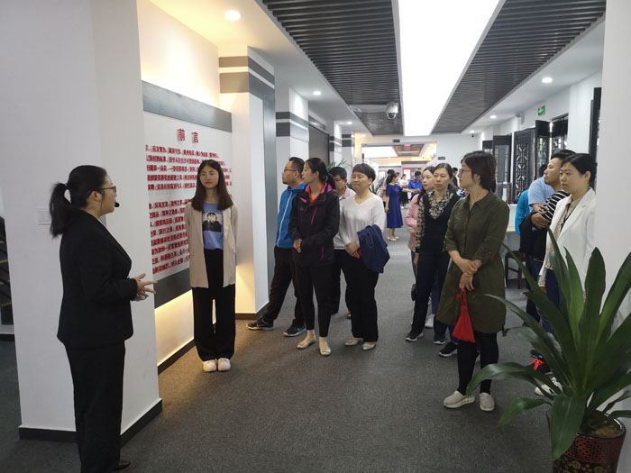 1559286836116418.jpg 2.jpg